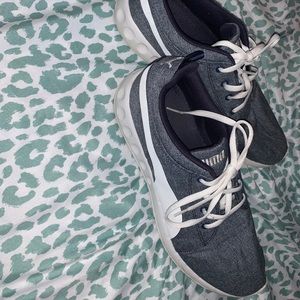 Puma shoes